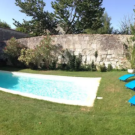 فندق مبيت وإفطار Demeure Valeau Du Rivage Luçon